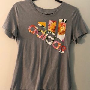 Adidas vintage t-shirt